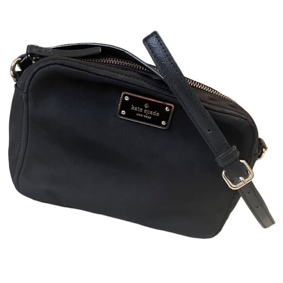 Kate Spade Black Nylon Adjustable Strap Top Zip Small Crossbody - Picture 1 of 16